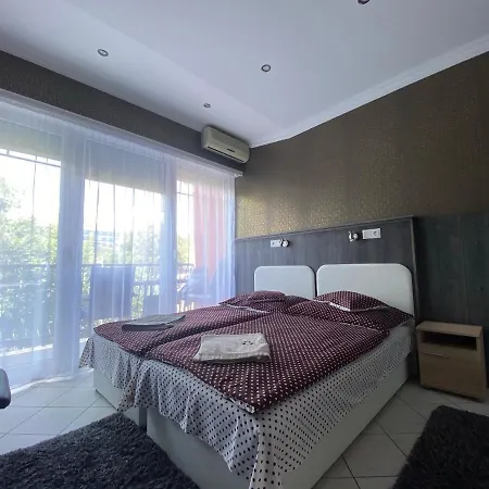 Barbara Vendeghaz Balatonfüred