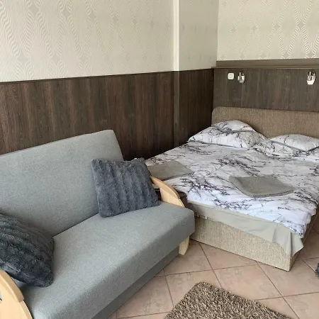 Barbara Vendeghaz Balatonfüred