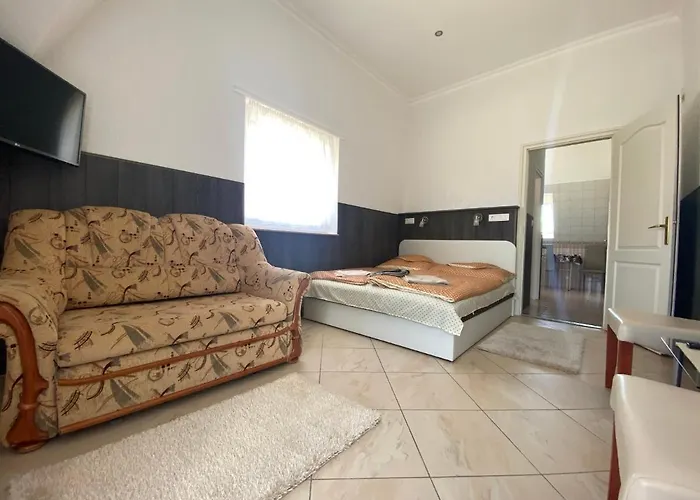 Barbara Vendeghaz Balatonfüred