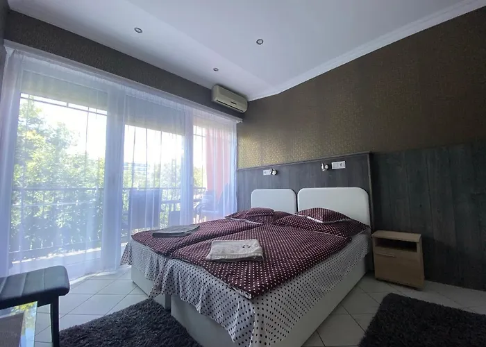 Barbara Vendeghaz Balatonfüred