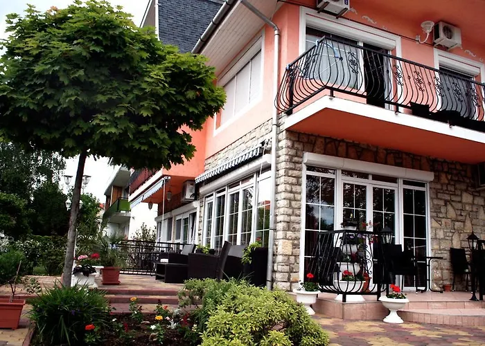 Barbara Vendeghaz Balatonfüred