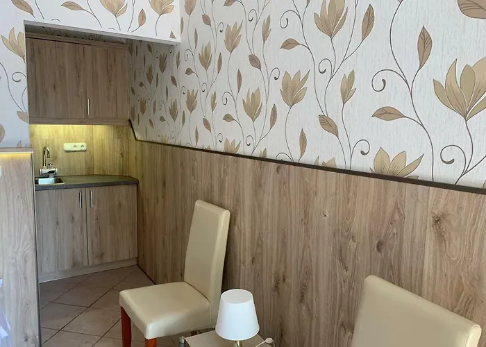 Barbara Vendeghaz Apartmán *